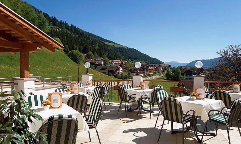 Hotel Seerast Ulten Exterior foto